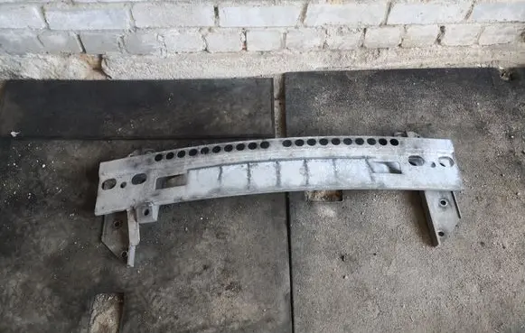 Mini One - Cooper Cabrio R52 Front bumper cross member 51111494431 1494431