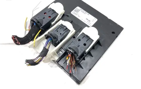 Volkswagen Golf VII Other control units/modules 5Q0937087AN
