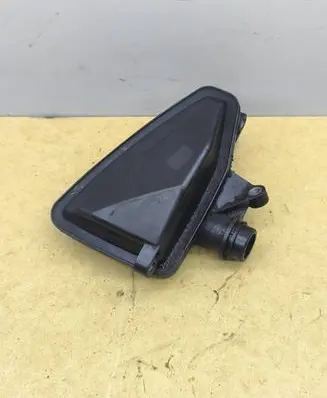 Vacuum air tank
