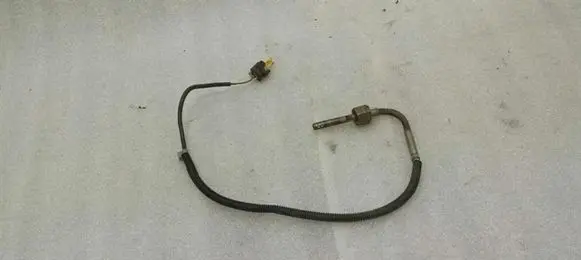 Mercedes-Benz GLS X166 Exhaust gas temperature sensor A0009058604