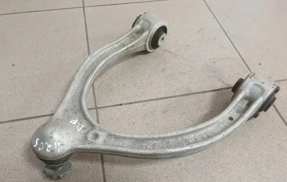 Mercedes-Benz C W205 Front lower control arm/wishbone