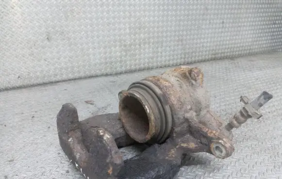 Peugeot 407 Front brake caliper
