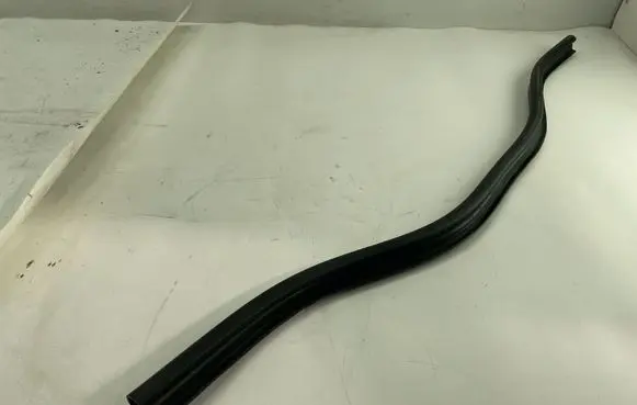 Audi RS6 C7 Engine compartment rubber 4G0823723