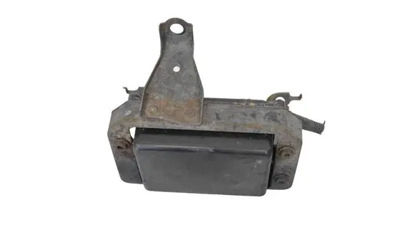 Lexus GS 300 350 430 450H Distronic sensor radar 2300005064 8821030080