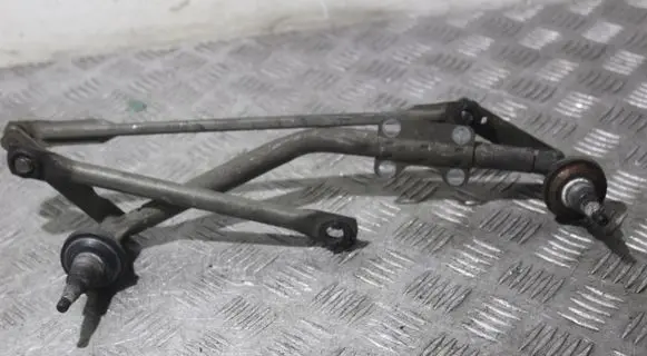 Ford Fiesta Front wiper linkage 