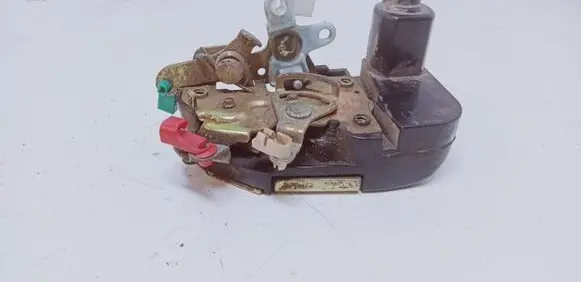 Dodge Caravan Front door lock
