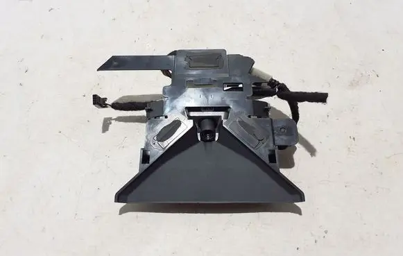Windshield/windscreen camera