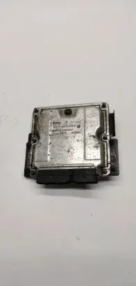 Chrysler Voyager Engine control unit/module 1039S08816 0281012121 P05094285AE