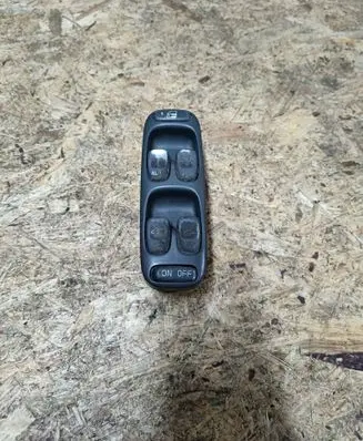 Volvo S70 V70 V70 XC Electric window control switch 8638452