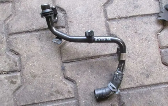 Audi A4 S4 B8 8K Engine coolant pipe/hose AUDI04L122157BF