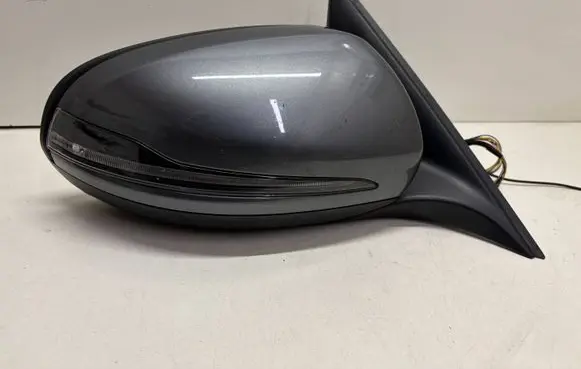 Mercedes-Benz C W205 Front door electric wing mirror 