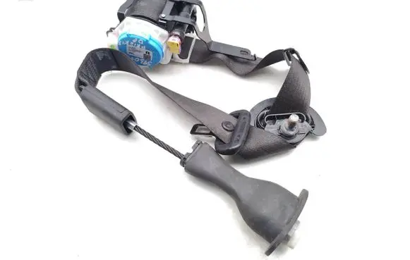 Opel Insignia B Front seatbelt 23464716 565485871