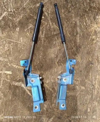 Renault Captur Fender mounting bracket 631227839R HV10Z00 631235481R