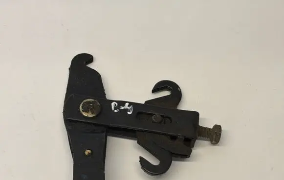 Mercedes-Benz SLK R170 Handbrake/parking brake lever assembly A2014200689