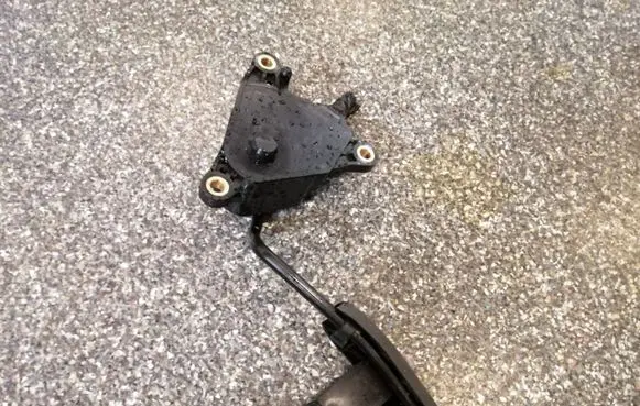 Nissan Note (E11) Accelerator throttle pedal 18002AX700