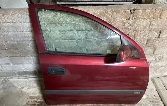 Opel Astra G Front door