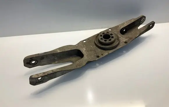 Mercedes-Benz B W246 W242 Rear upper control arm/wishbone A1773521700 1773521700