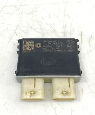 Volkswagen ID.4 Tailgate/trunk control unit/module 3G0962243C