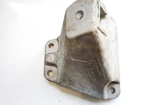 BMW 5 F10 F11 Engine mounting bracket 6795958