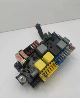 Mercedes-Benz B W246 W242 Fuse box set A2469060093 13860910 7299867733