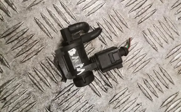 Volkswagen PASSAT B6 Turbo solenoid valve 1k0906283a