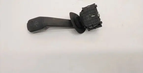 BMW 5 E39 Indicator stalk 8352172 01100410