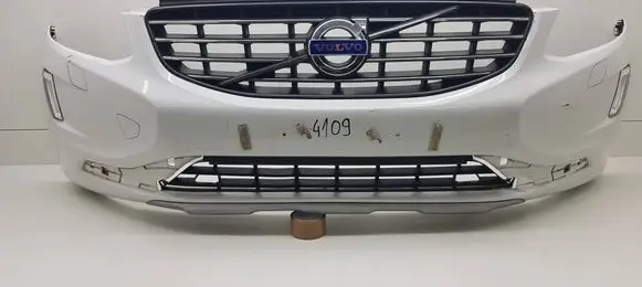 Volvo XC60 Front bumper 31323765