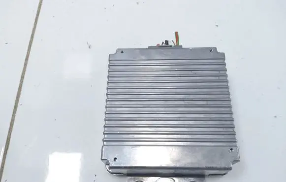 Ford Kuga III Voltage converter/converter module LV4T19G317BD