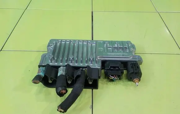 Citroen C4 Grand Picasso Engine control unit/module 9679123280