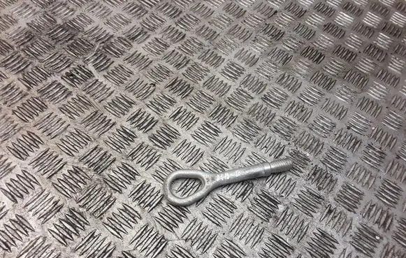Mercedes-Benz B W245 Towing hook eye 