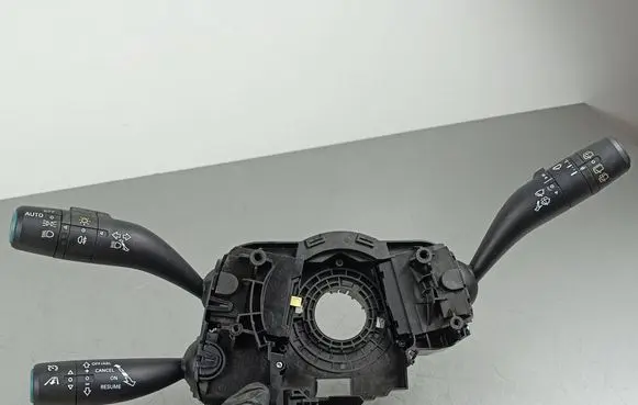 MG ZS Indicator stalk 10730193 654466978