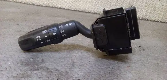 Mazda 3 I Indicator stalk 17D682