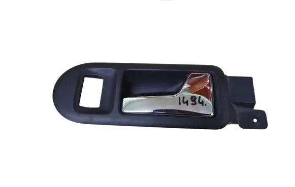 Volkswagen PASSAT B5 Front door interior handle 3B1837114T