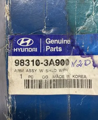 Hyundai Sonata Front wiper blade arm 983103A900