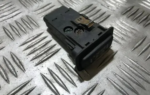 Windscreen/window heater switch