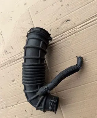 KIA Sportage Turbo air intake inlet pipe/hose