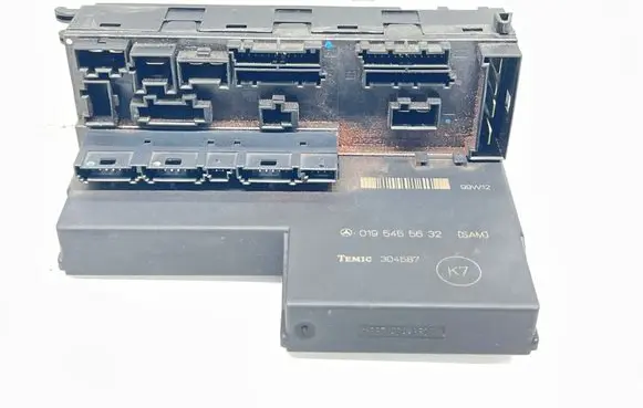 Mercedes-Benz E W210 Comfort/convenience module 0195455632