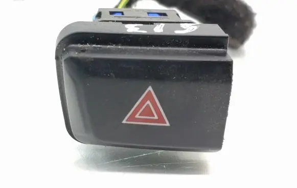 Peugeot 208 Hazard light switch 96750916zd