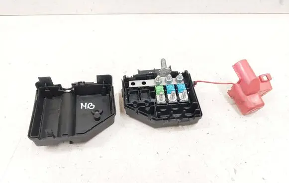 Mercedes-Benz ML W164 Fuse module A1645400050