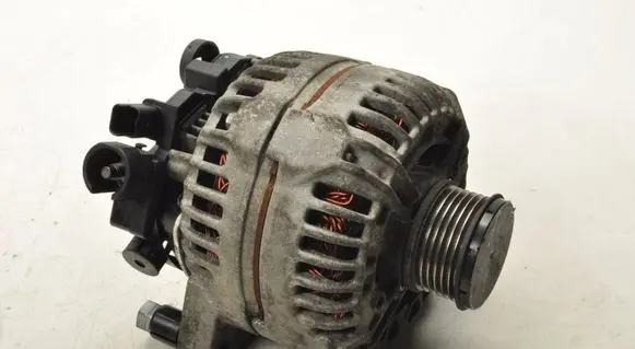 Peugeot 307 Generator/alternator 9646321880