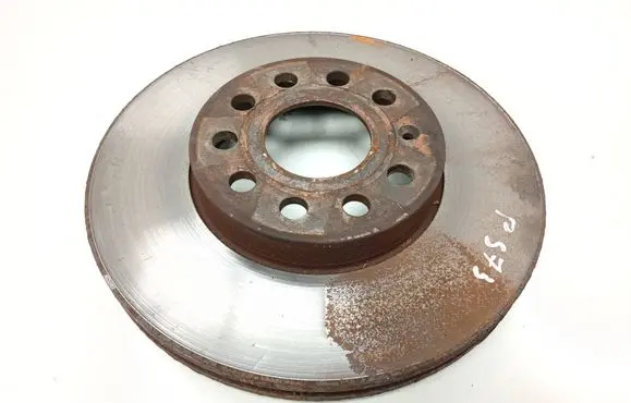 Volkswagen Touran I Front brake disc