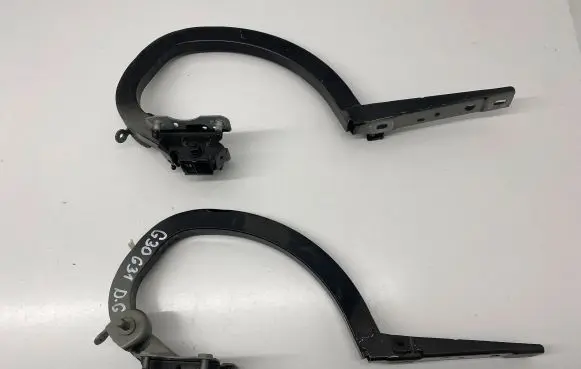 BMW 5 G30 G31 Tailgate/trunk/boot hinge 7366398 7366397