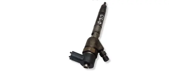 Hyundai ix35 Fuel injector 338002A800 0445110411