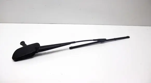 Front wiper blade arm