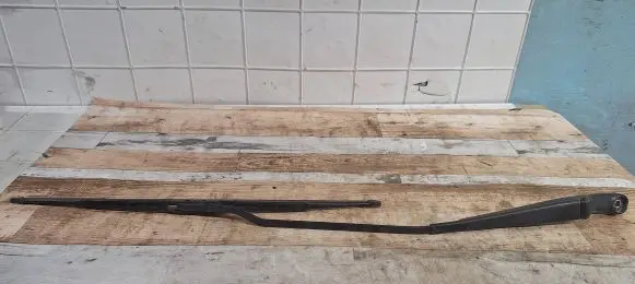 Volkswagen PASSAT B5 Front wiper blade arm 183144 AL231