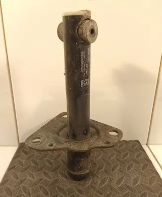 Audi A4 S4 B5 8D Front bumper shock/impact absorber 8D0807133A 02310001