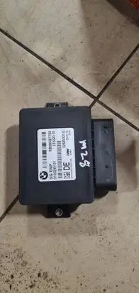 BMW 5 F10 F11 Hand brake control module 6863277 32620301D 23122010
