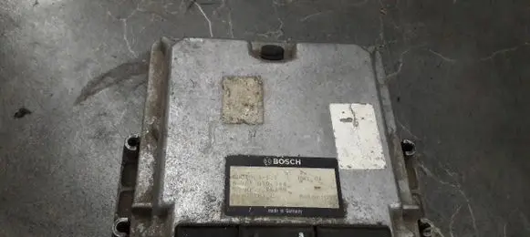 Volkswagen PASSAT B5 Engine control unit/module ECU 281010944