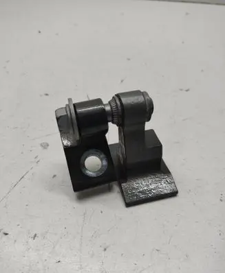 BMW 3 G20 G21 Front door lower hinge 7246067 A04705