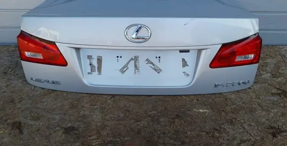 Lexus IS 220D-250-350 Tailgate/trunk/boot lid 